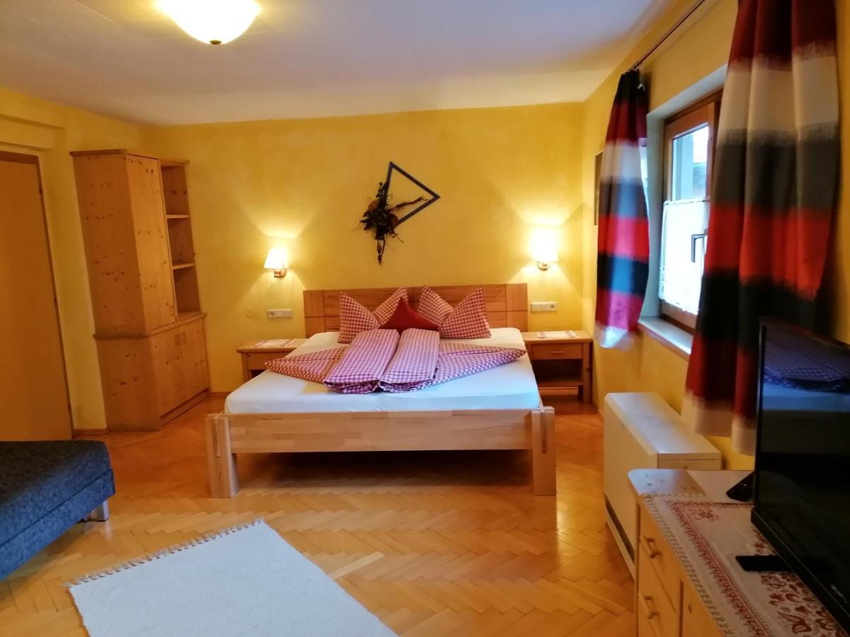 Ferienwohnung Bacher 메이른호픈 외부 사진